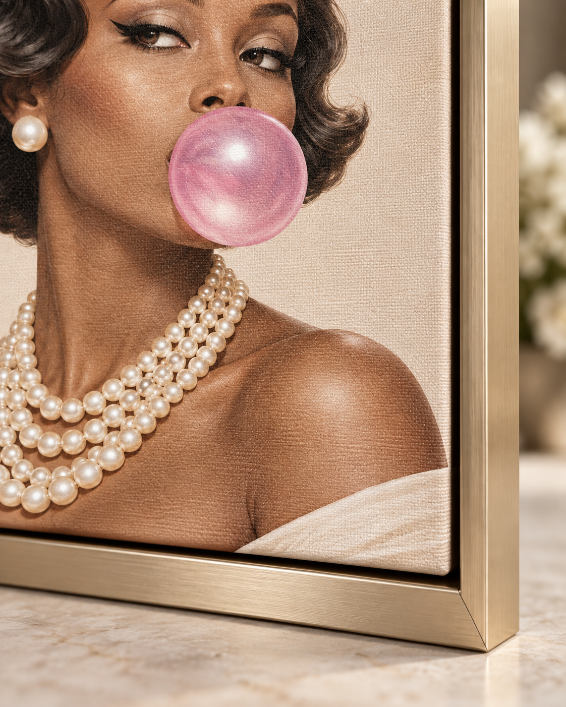 Quadro Pin-Up Mulher Negra com Chiclete