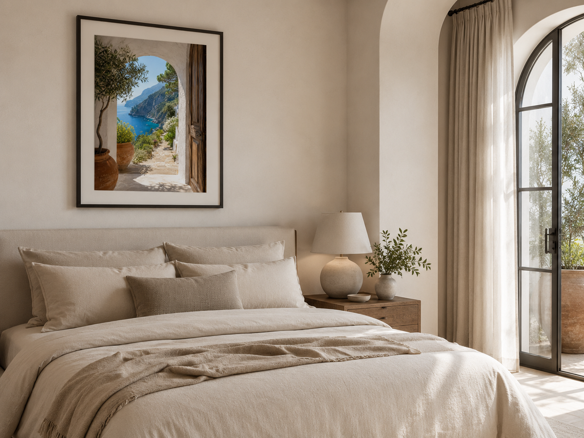 Quadro Costa Mediterrânea com Mar Azul e Falésias