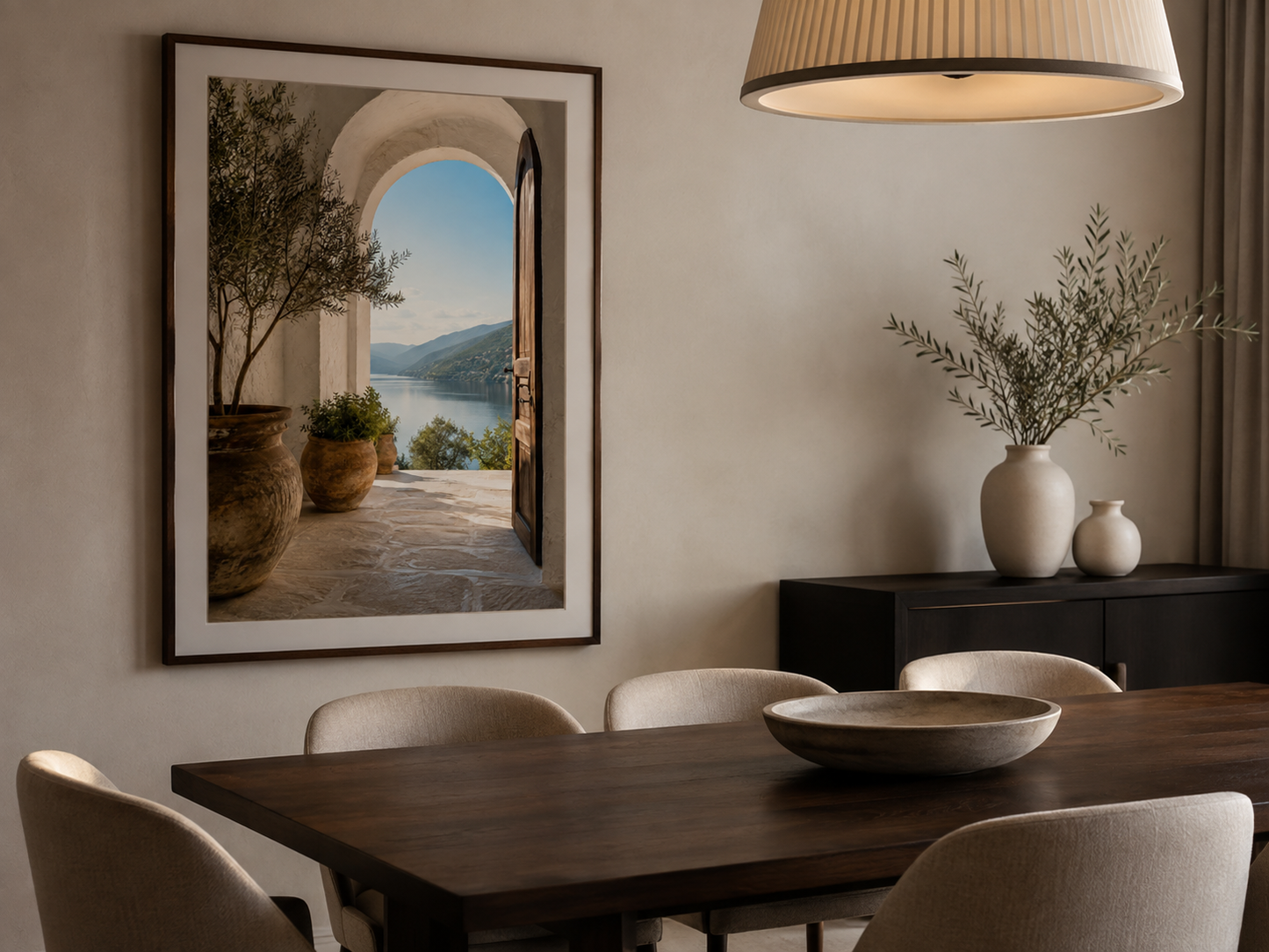 Quadro Vista Mediterrânea com Lago e Montanhas
