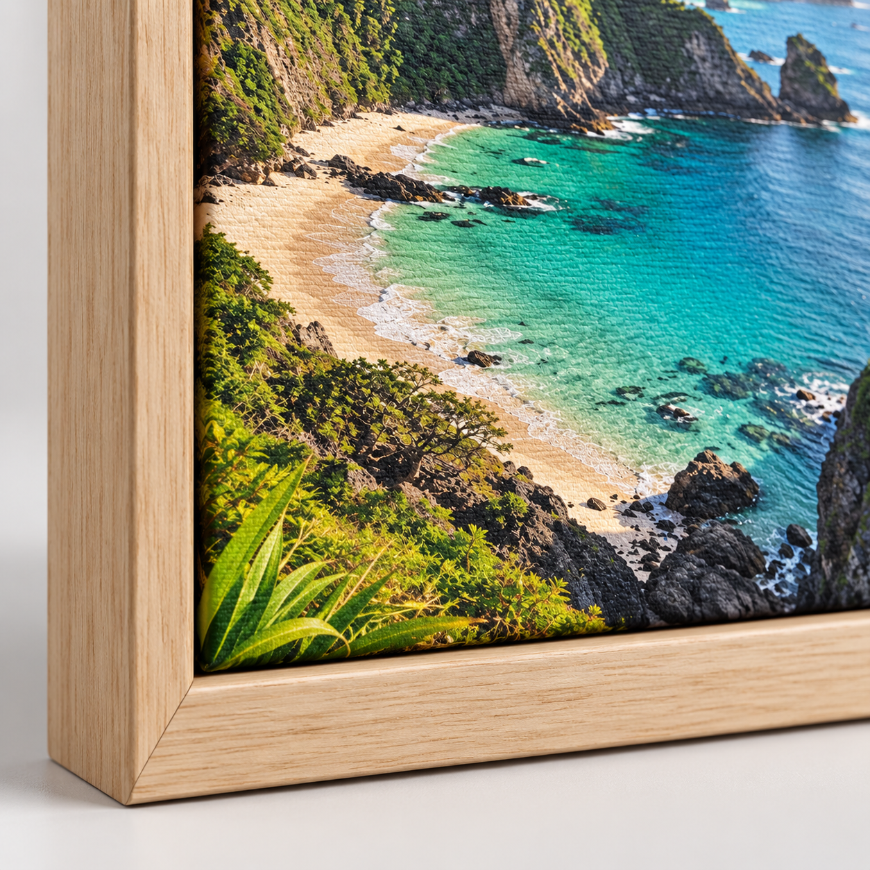 Quadro Baía Tropical com Mar Azul